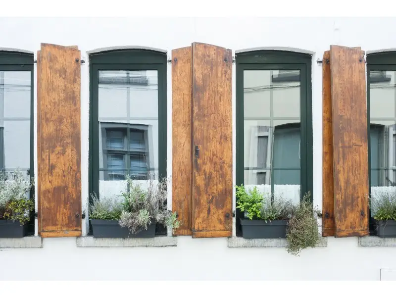 instalar ventana madera